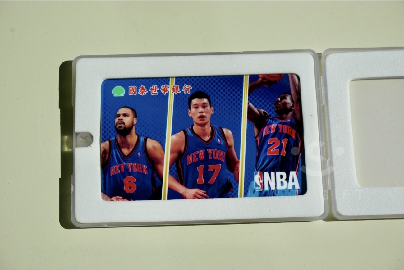 國泰世華銀行︱NBA授權 紐約尼克隊 隨身碟製作
