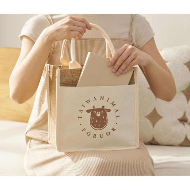 灣A麻吉︱「FU x 麻吉來野餐」亞麻保溫袋